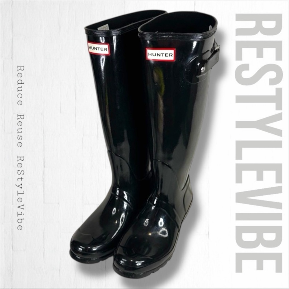 HUNTER Women’s Size 9 Boots Original Tall Waterproof Black Rain Buckle Black